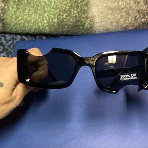 Stylish Black Sunglasses